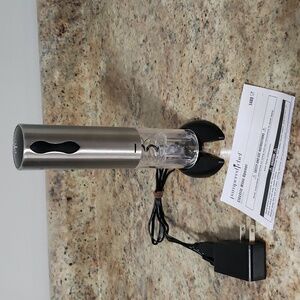 Pampered Chef Electric Wine Bottle Opener